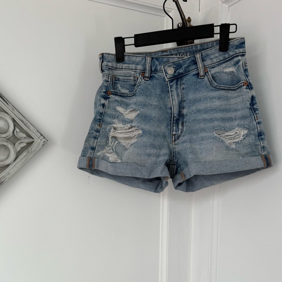SOLD: American Eagle Mom Shorts - Picture 2 of 10